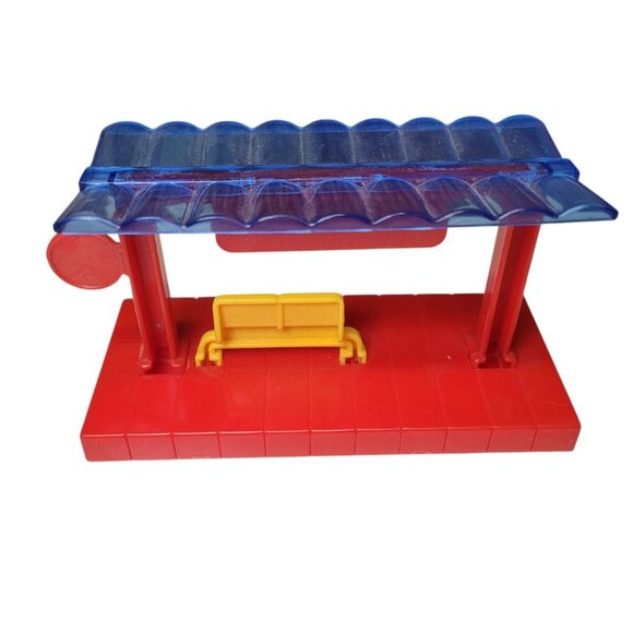 Keenway Fun Town Train Station Bench Plastic Toy Vintage Kids Replacement Clock - Picture 2 of 6